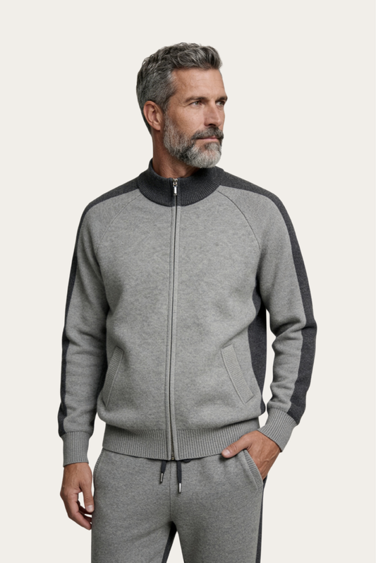 Marzio Conjunto Cachemira Gris de MENIELLE, detalle