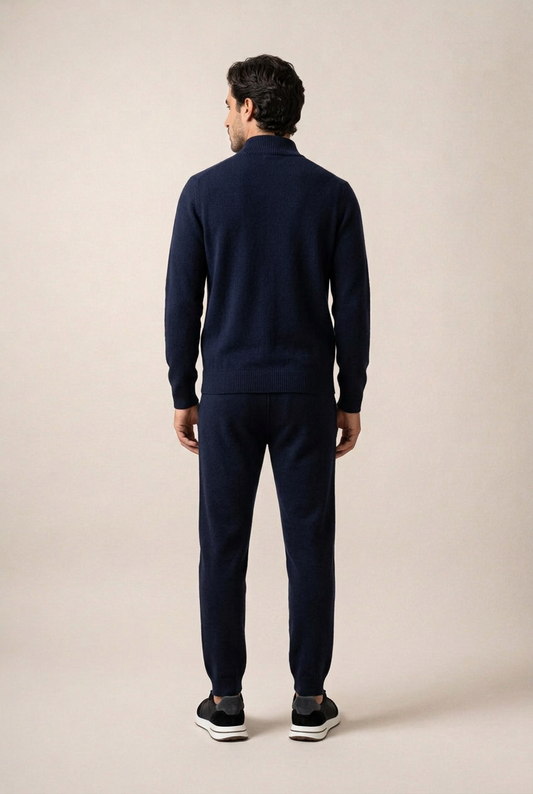 Bruno Conjunto Lana Merino Navy de MENIELLE, detalle