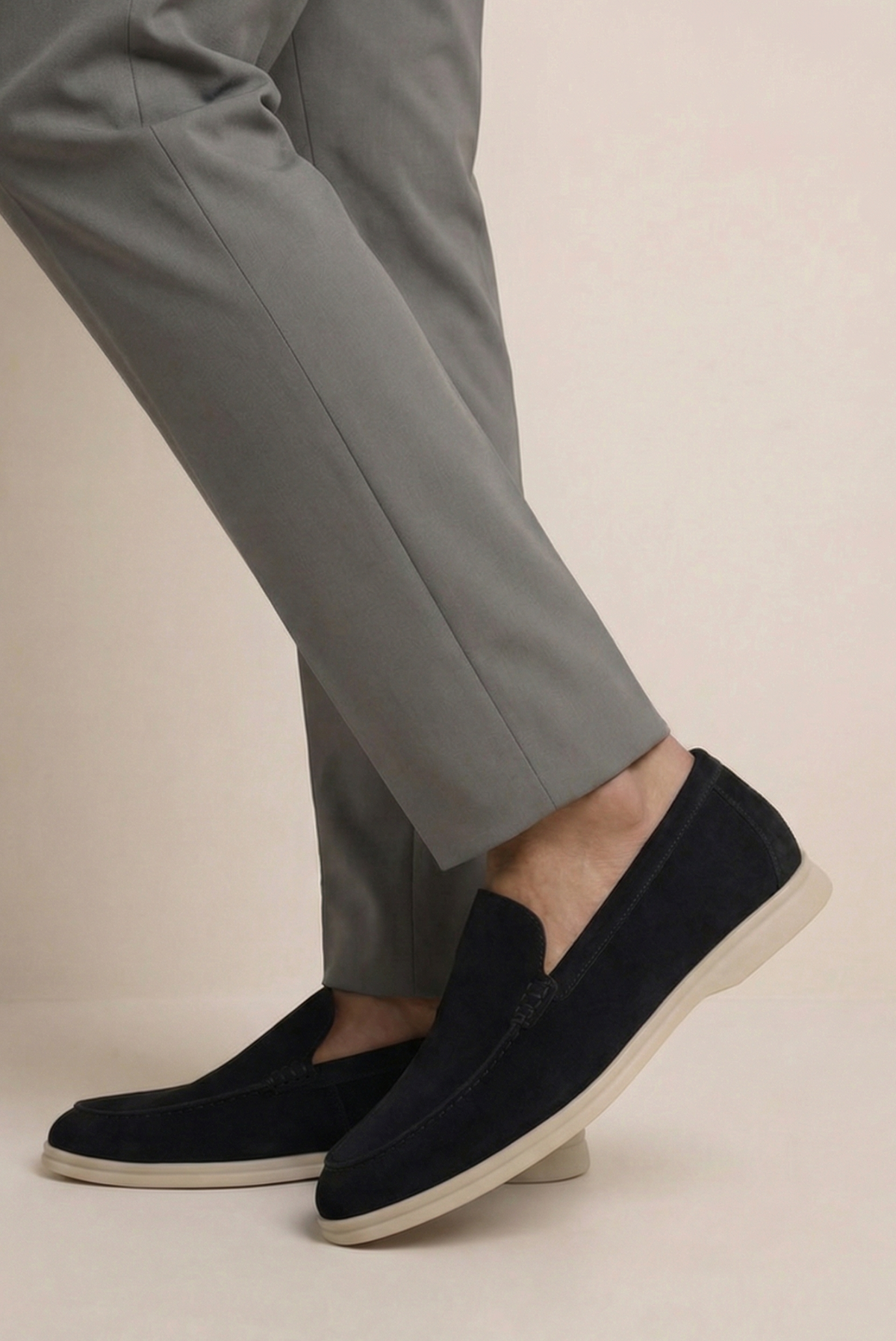 Amantea Loafer Negro de MENIELLE, detalle