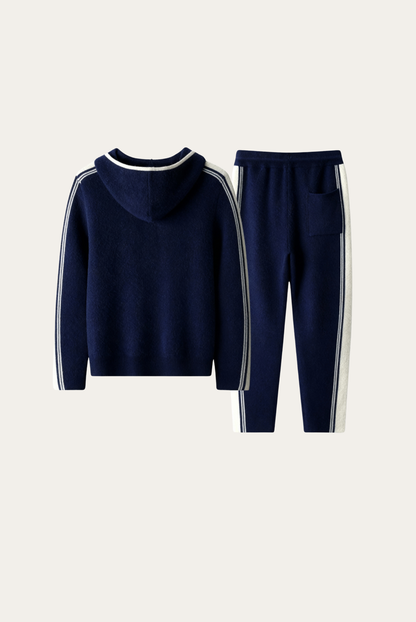 Dante Conjunto Lana Merino Azul Marino de MENIELLE, detalle