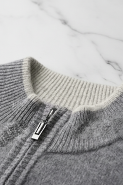 Dante Nocturne Conjunto Lana Merino Gris de MENIELLE, detalle