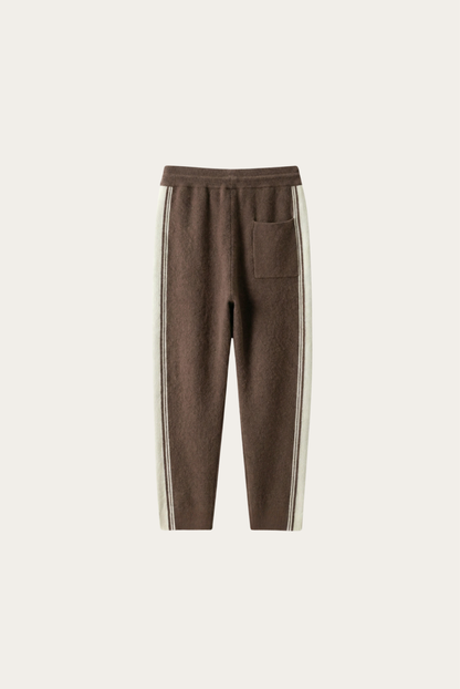 Asolo Pantalón Lana Merino Moca de MENIELLE, detalle