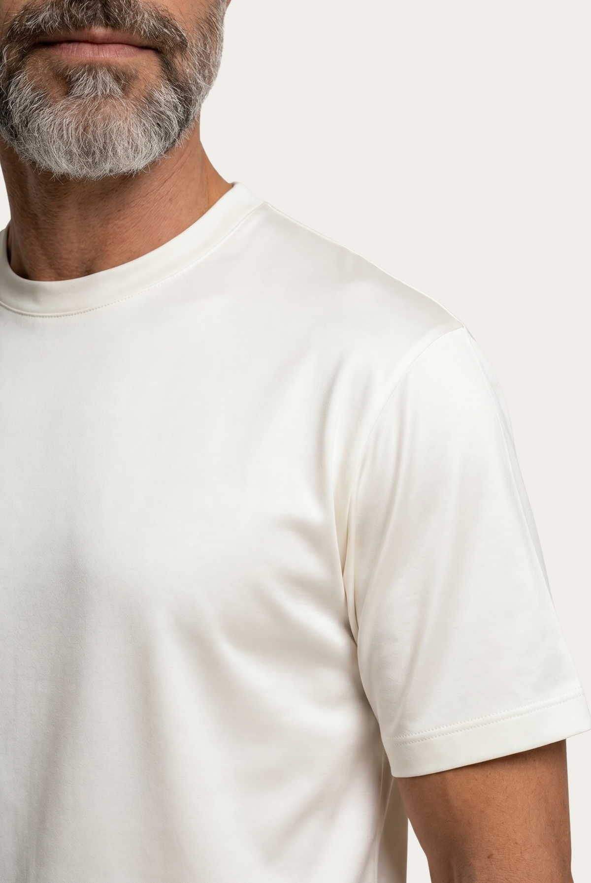 Marcello Camiseta Esencial Blanc de MENIELLE, detalle