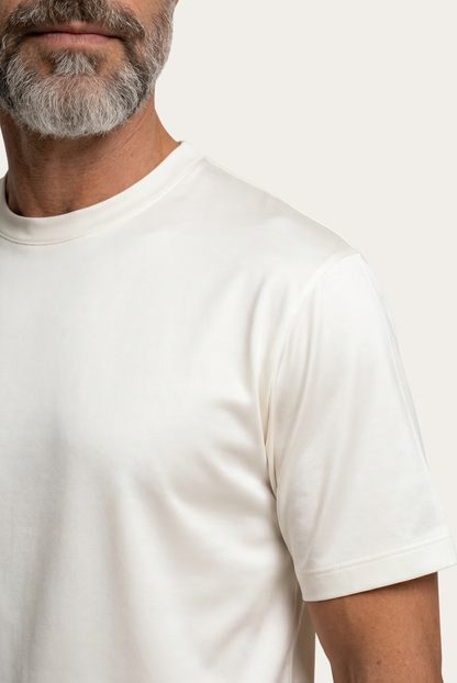 Marcello Camiseta Esencial Blanc de MENIELLE, detalle