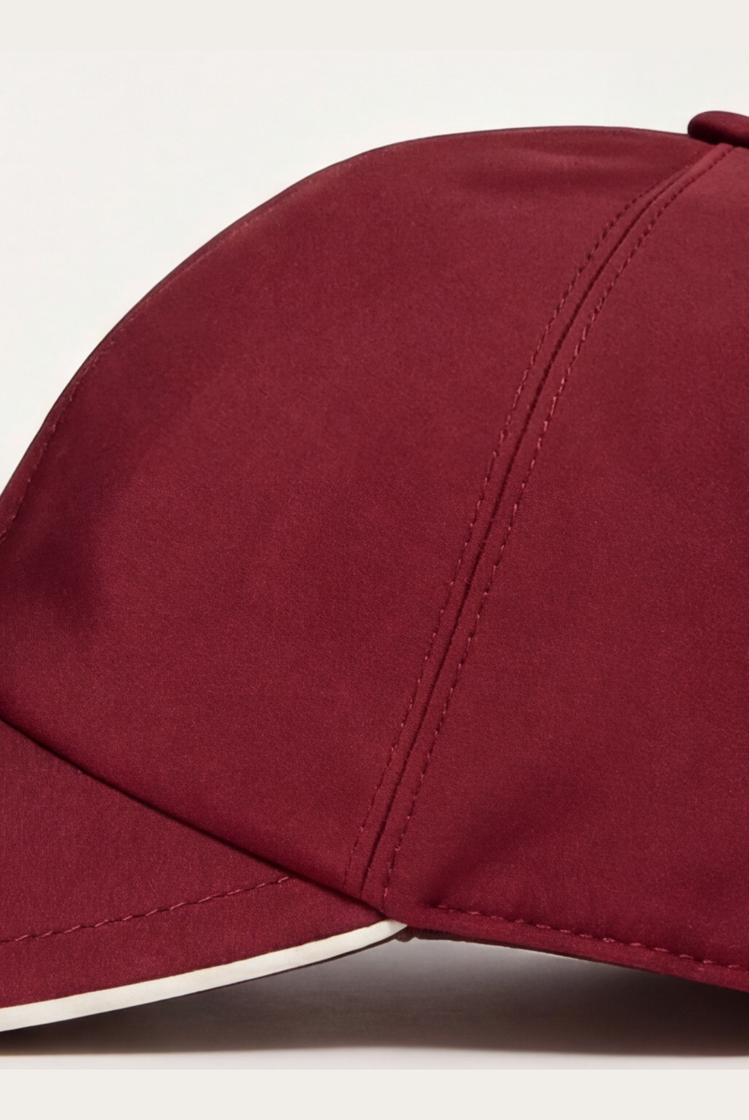 Positano Gorra Roja de MENIELLE, detalle