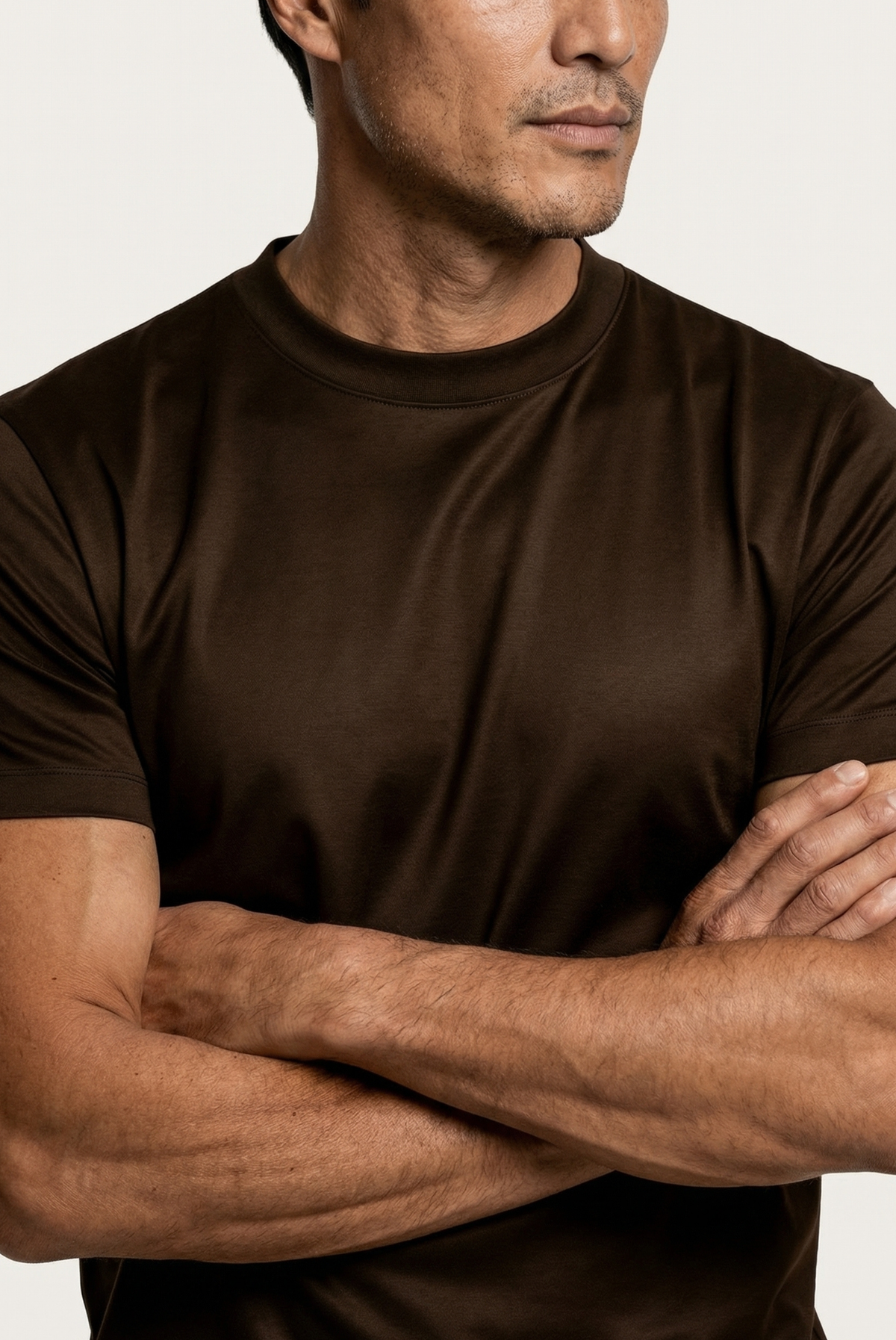 Marcello Camiseta Esencial Espresso de MENIELLE, detalle