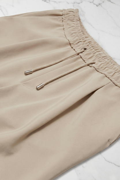Verona Pantalón Beige de MENIELLE, detalle