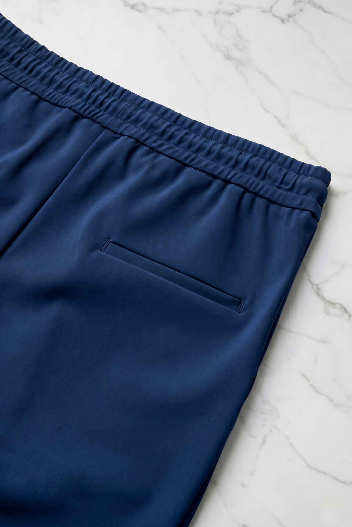 Verona Pantalón Azul Marino de MENIELLE, detalle