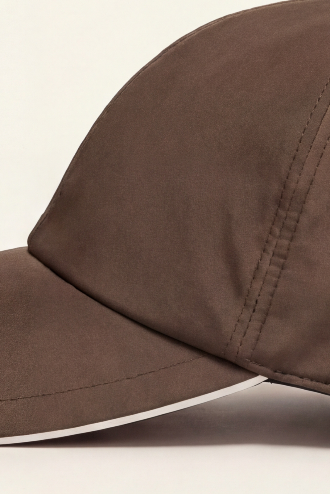 Positano Gorra Oliva de MENIELLE, detalle