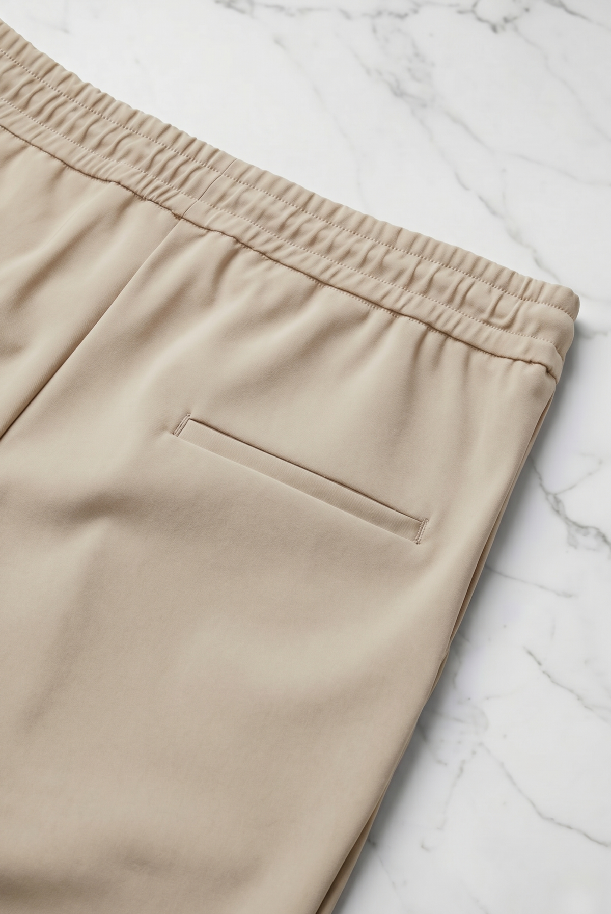 Verona Pantalón Beige de MENIELLE, detalle