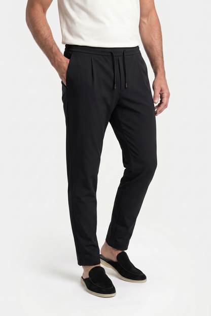 Verona Pantalón Negro de MENIELLE, detalle