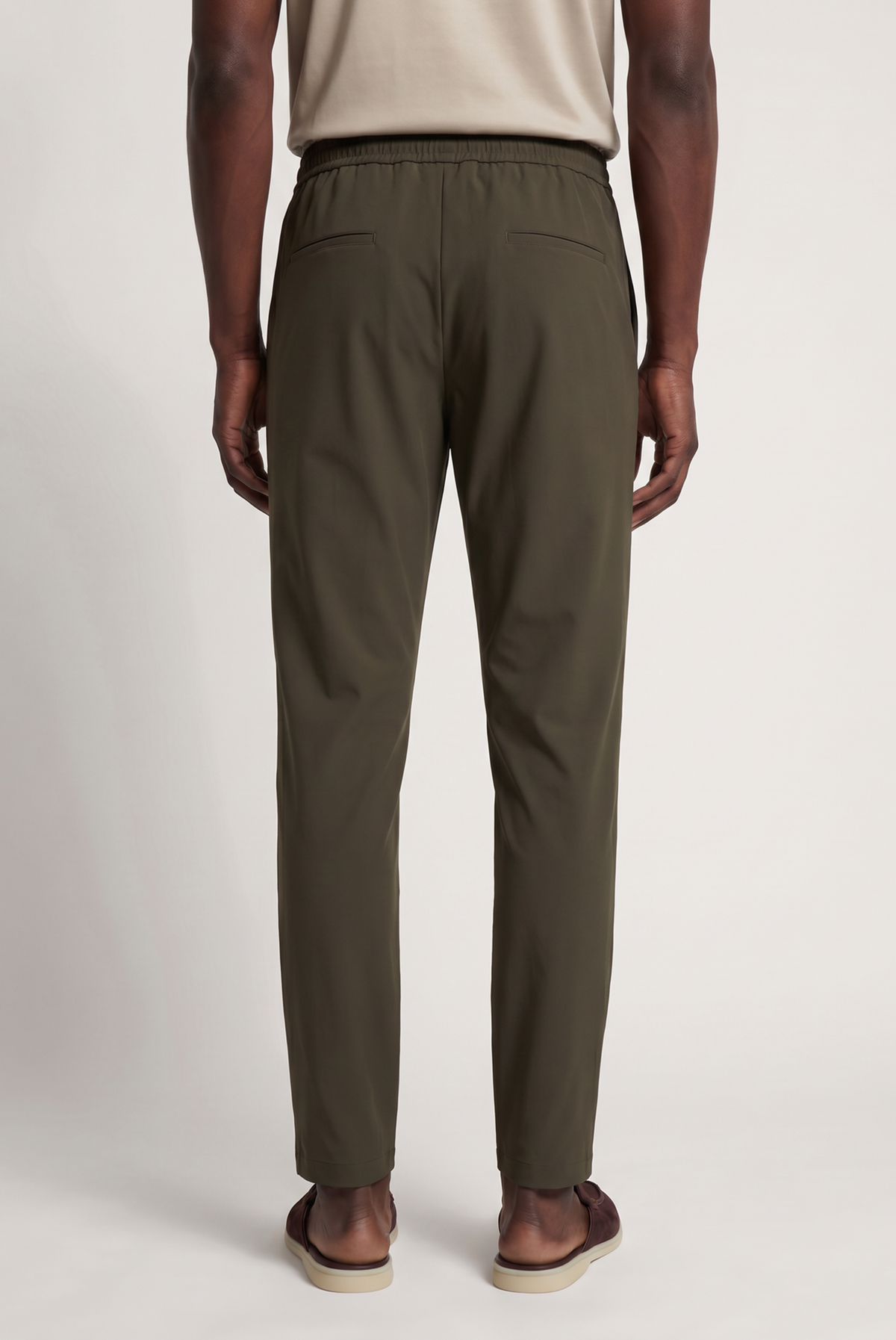 Verona Pantalón Caqui de MENIELLE, detalle