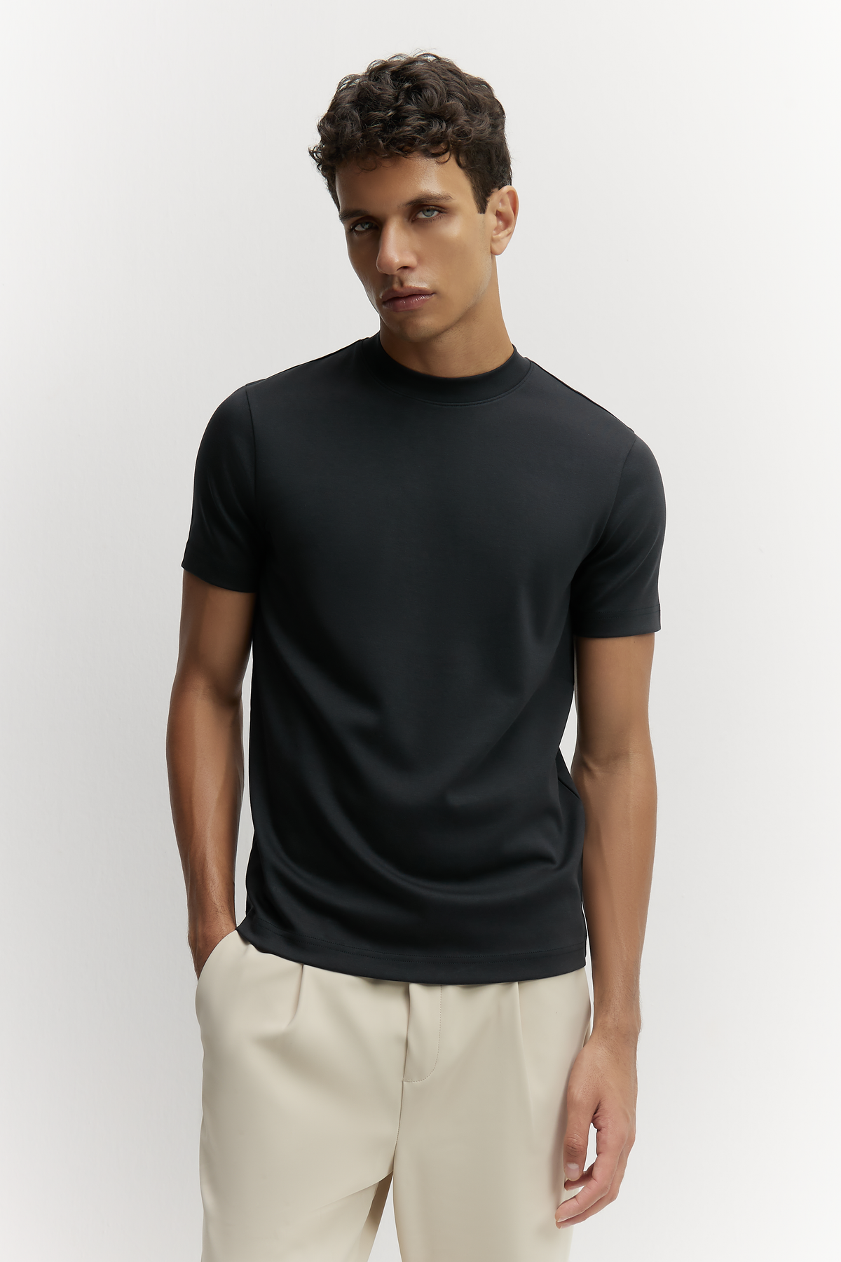 Lucca Camiseta Premium Antracita de MENIELLE, detalle