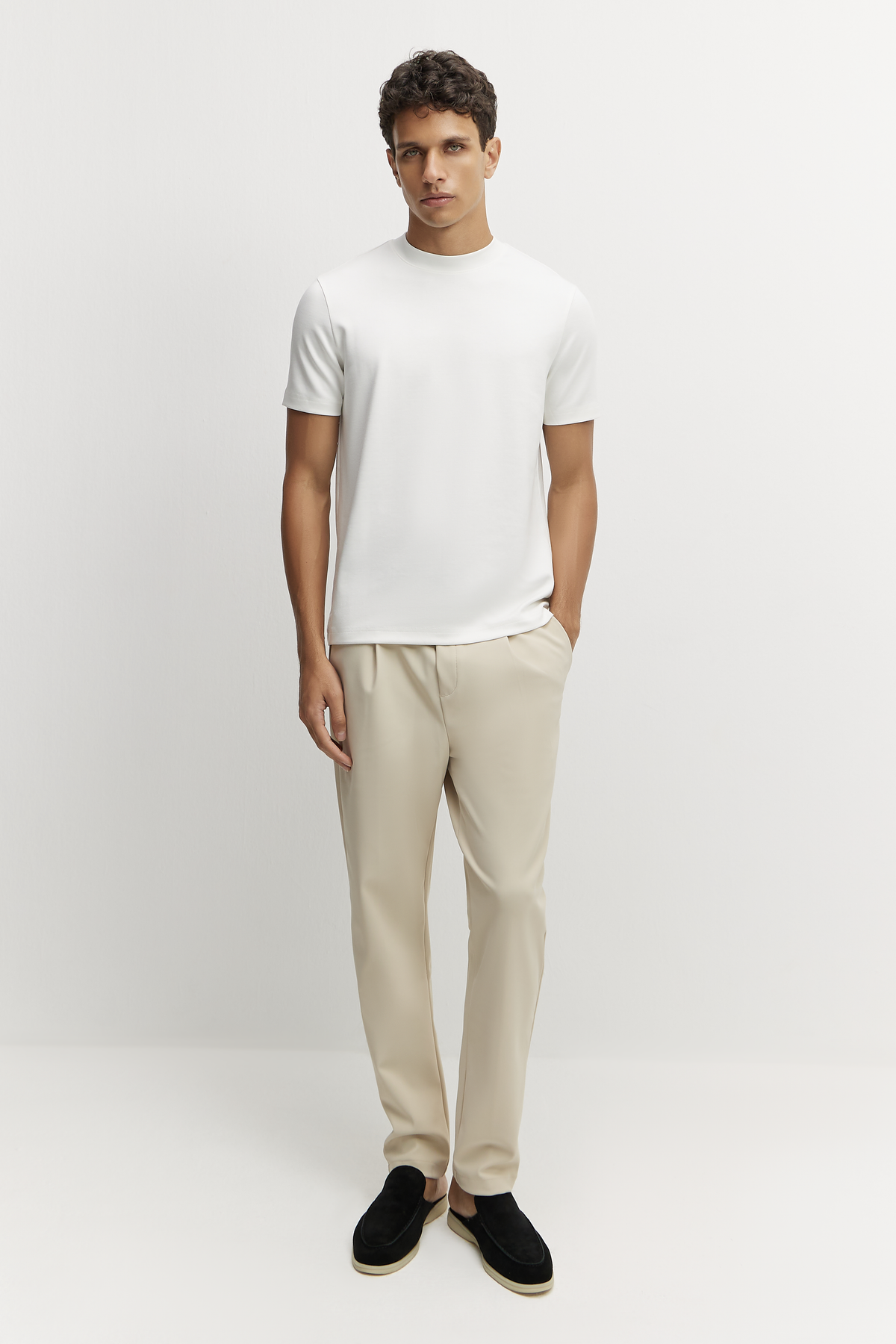 Lucca Camiseta Premium Blanca de MENIELLE, detalle