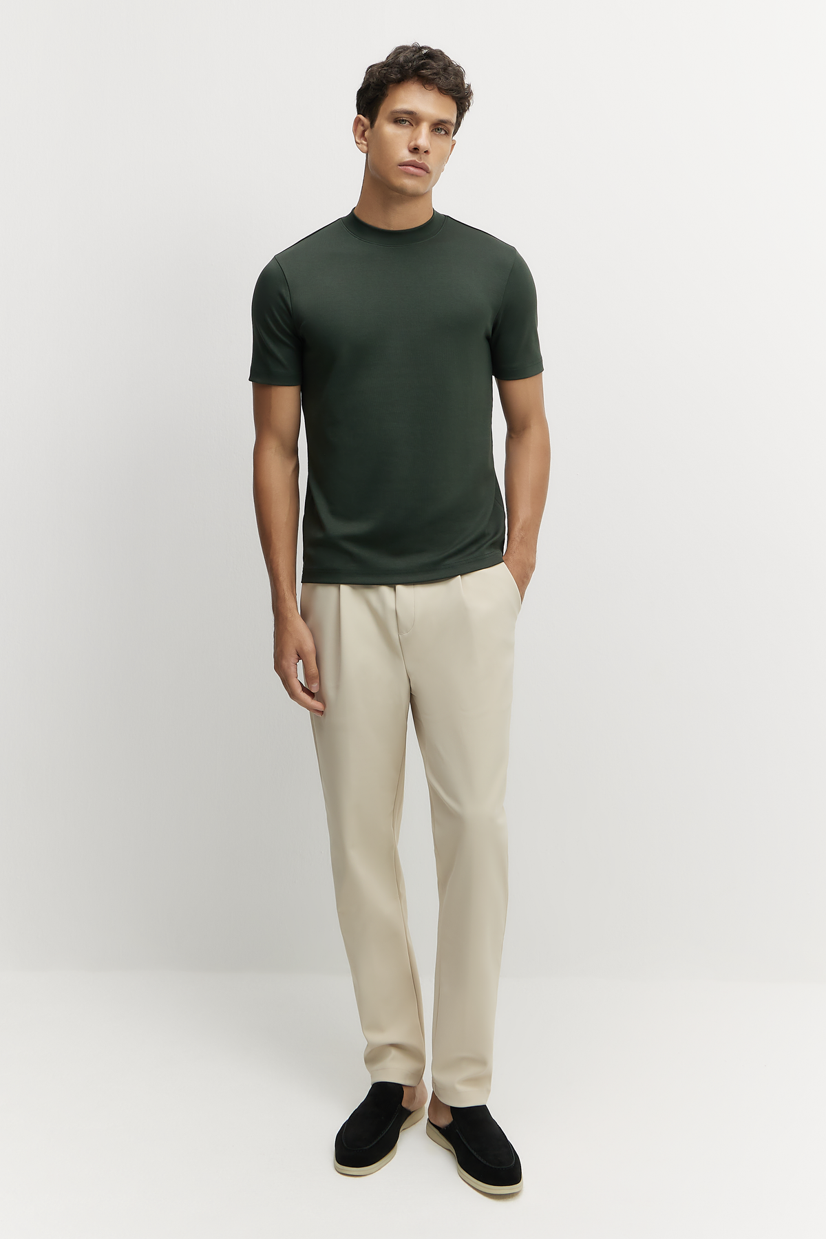 Lucca Camiseta Premium Verde Bosque de MENIELLE, detalle