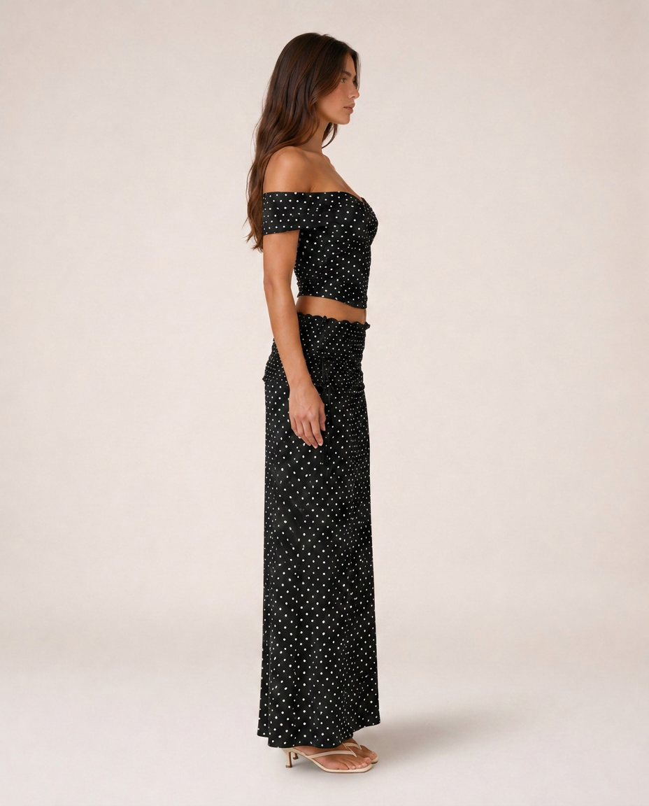 Portofino Set side view black off-shoulder resortwear set