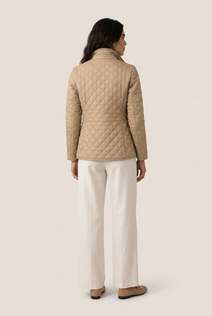 Elodia Chaqueta Beige de Menielle, vista espalda