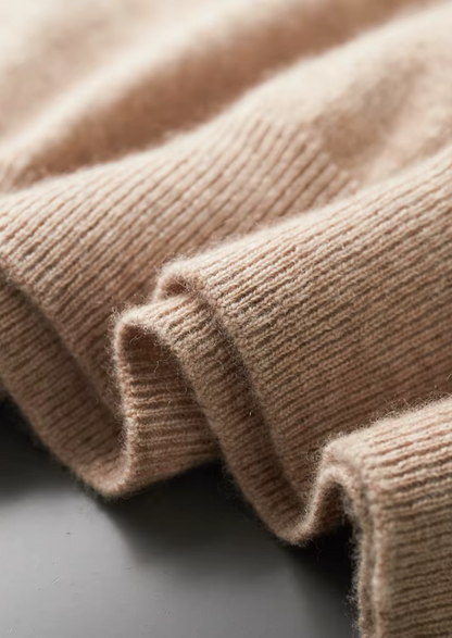 Enzo Camiseta Cachemira Beige de Menielle, detalle del tejido