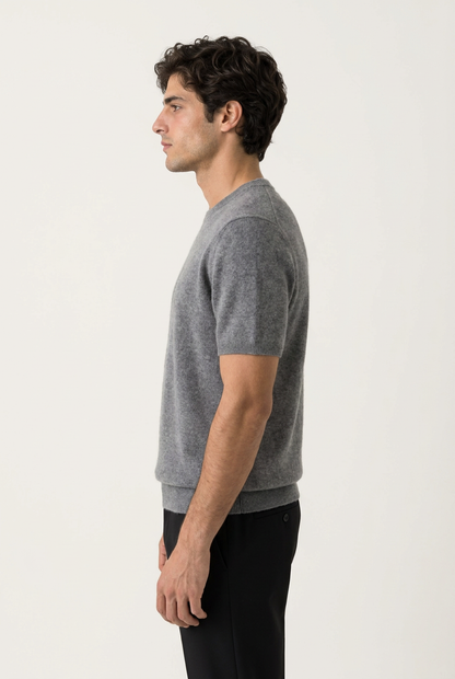 Enzo Camiseta Cachemira Gris de Menielle, vista lateral