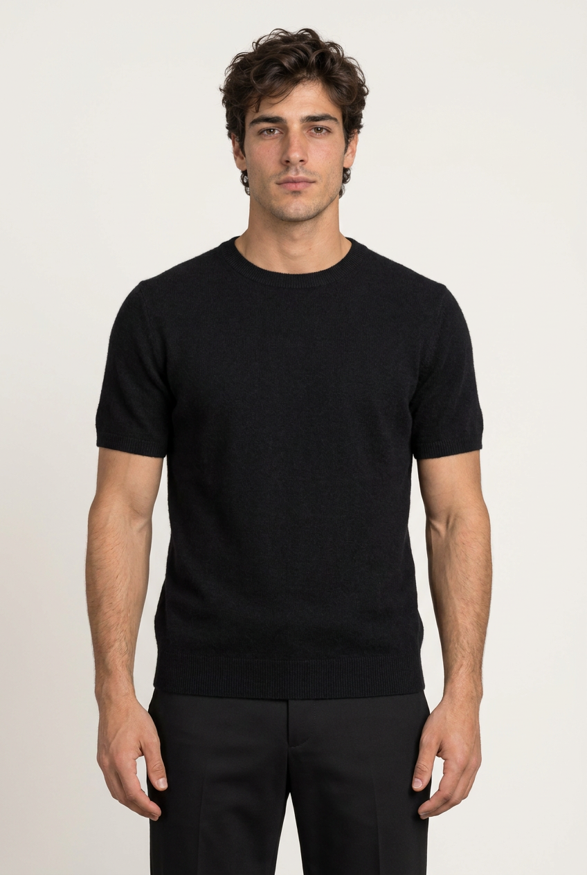 Enzo Camiseta Cachemira Nero de Menielle, vista frontal