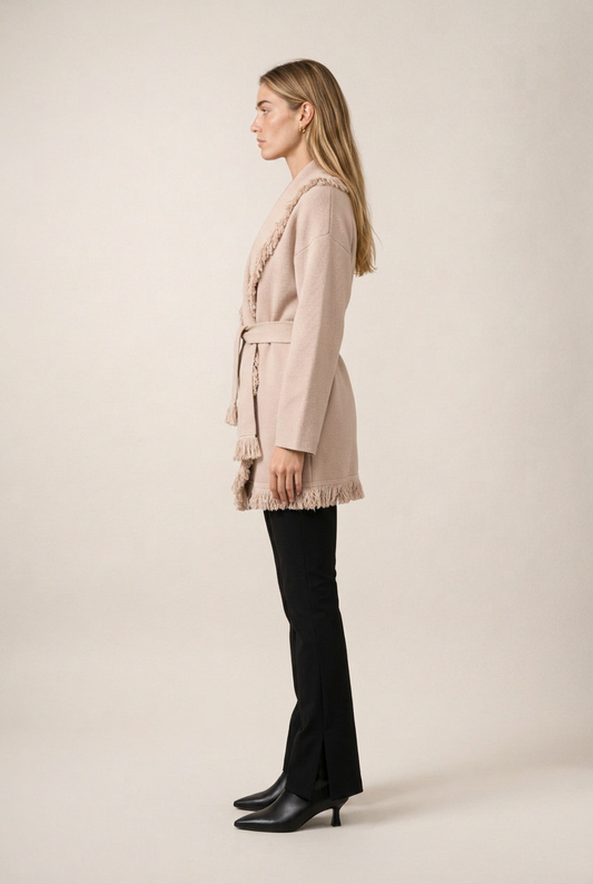 Marano Abrigo Beige de Menielle, vista lateral