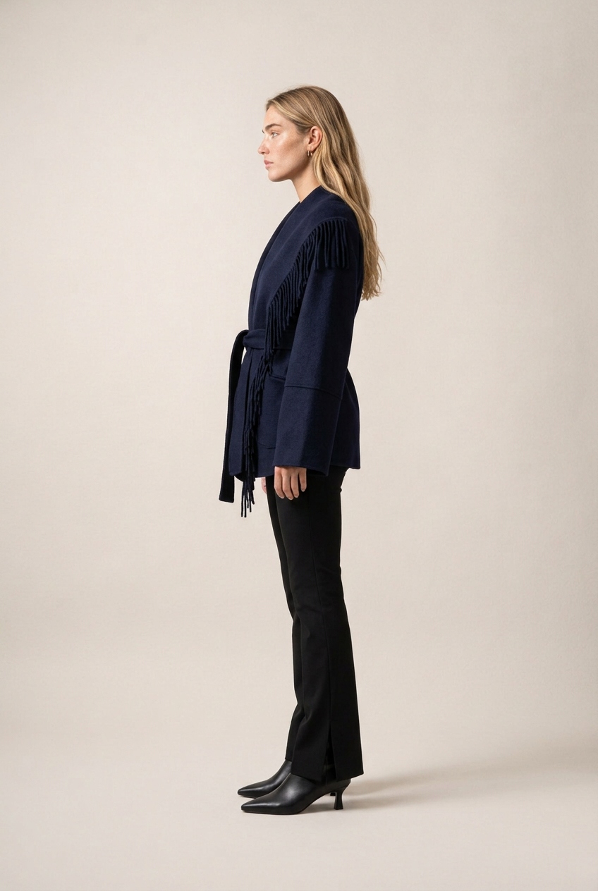 Orano Abrigo Navy de Menielle, vista lateral