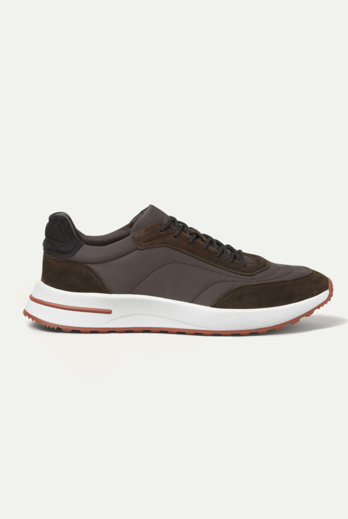 Enzo Sneakers Cioccolato de Menielle, vista lateral