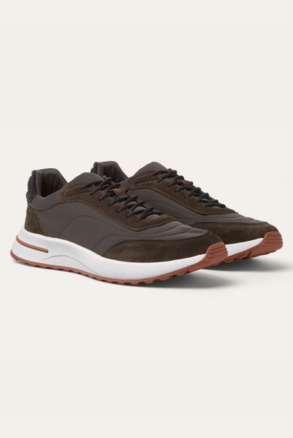 Enzo Sneakers Cioccolato de Menielle, par completo