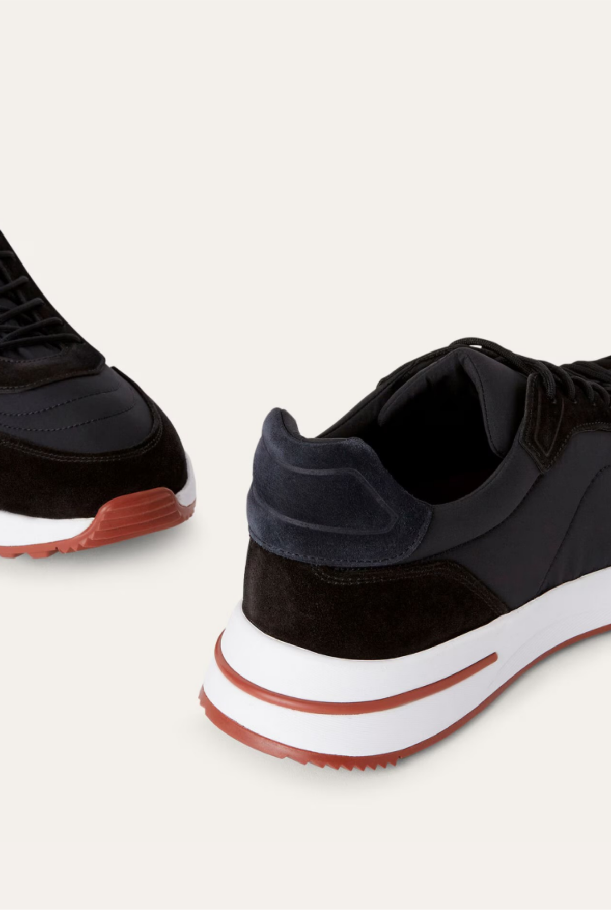 Enzo Sneakers Nero de Menielle, detalle