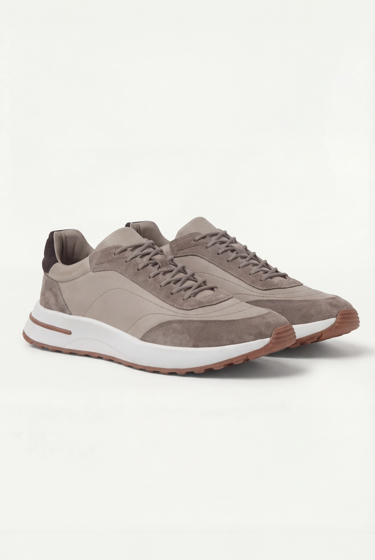 Enzo Sneakers Piedra de Menielle, par completo