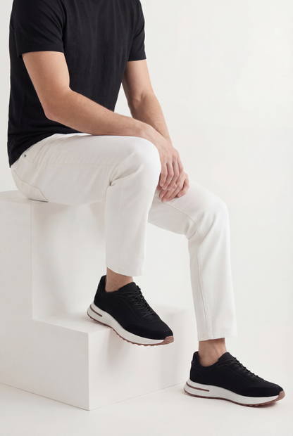Stresa Sneaker Nero de Menielle, detalle puesto