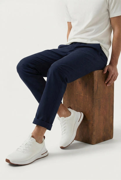 Taormina Sneaker Blanc de Menielle, puesto por el modelo 1