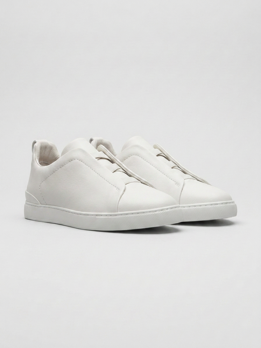 Vittorio Sneakers Blanc de Menielle, vista tres cuartos bajo