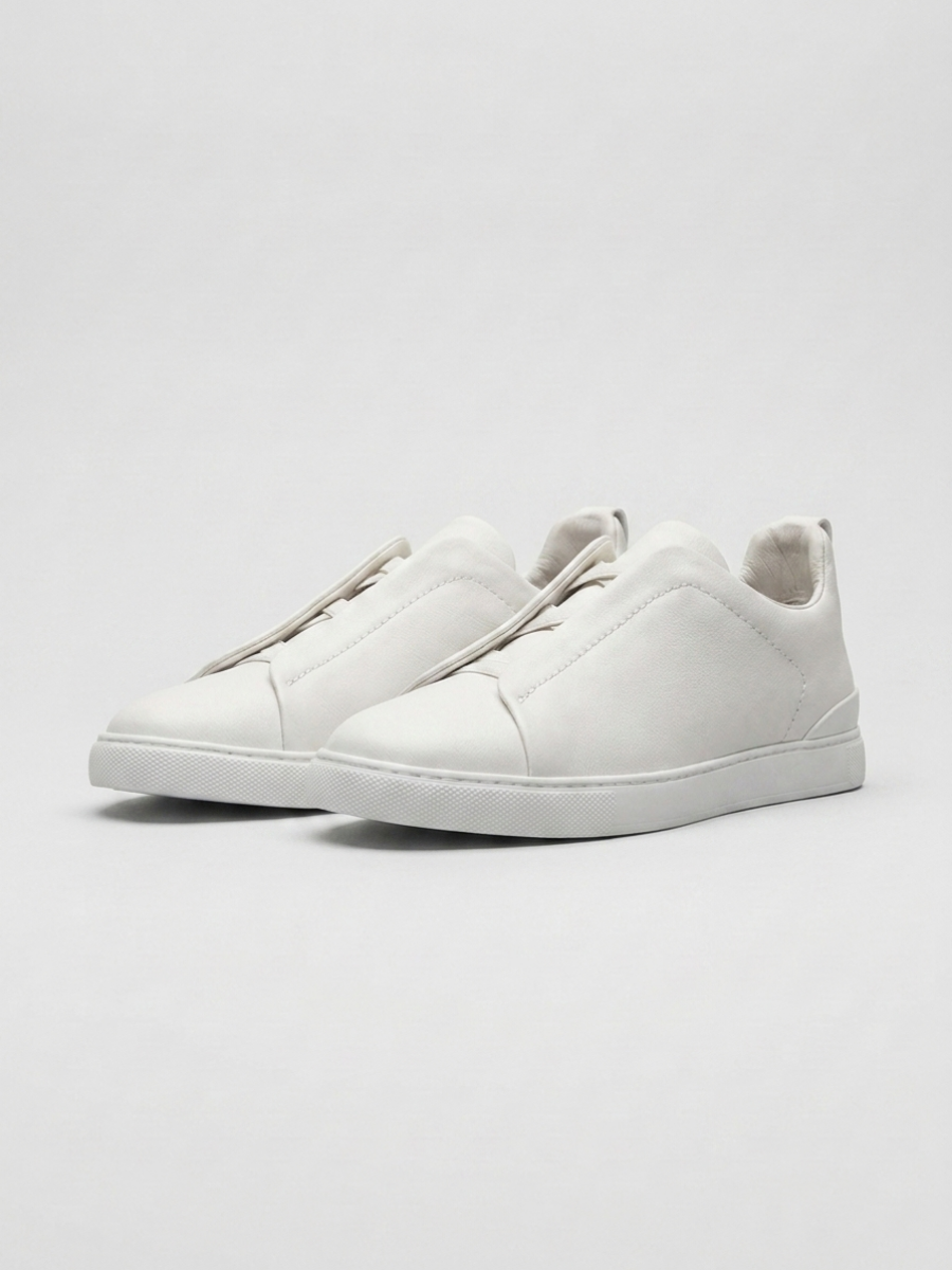 Vittorio Sneakers Blanc de Menielle, vista tres cuartos