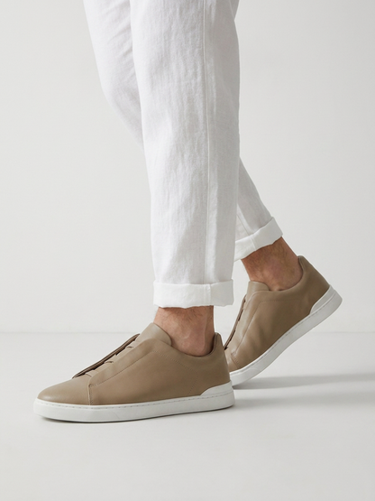 Vittorio Sneakers Kaki de Menielle, vista tres cuartos