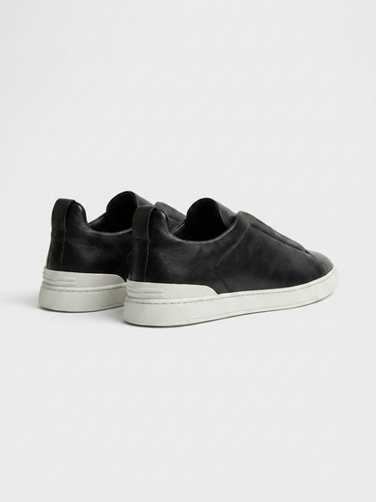 Vittorio Sneakers Nero Piel de Menielle, vista frontal