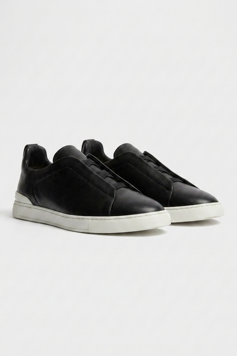 Vittorio Sneakers Nero Piel de Menielle, vista posterior detalle